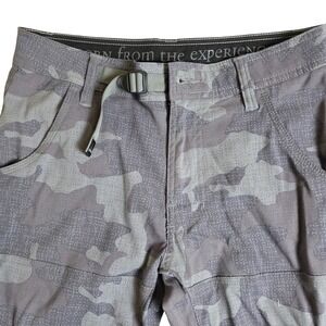 Prana Zion Hiking Pants Mens 28x32 Gray Camo Stretch Cargo Belted Outdoor Tech